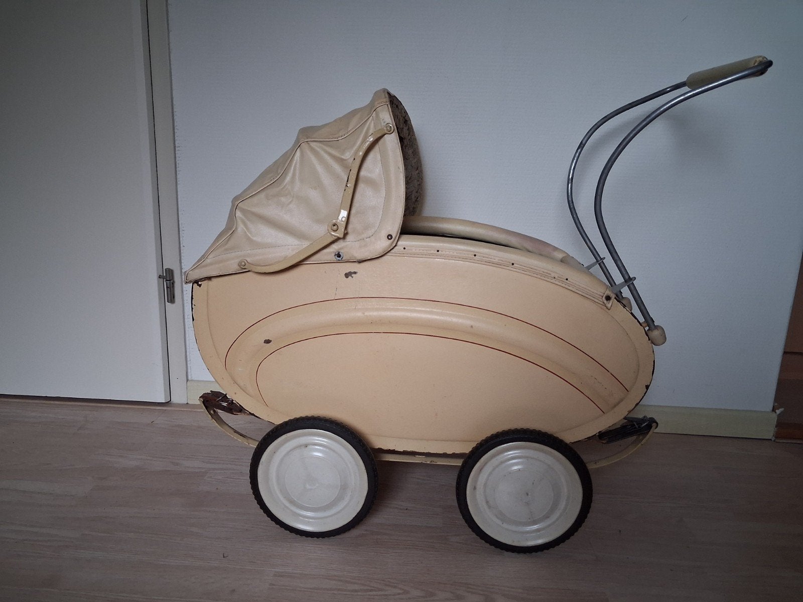 Poppenwagen, Antiek en Kunst, Ophalen