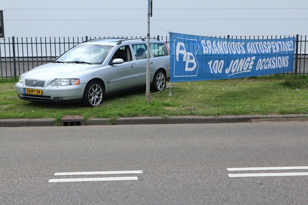 Volvo V70 2.4 Summum / LPG / AUTOMAAT / FACELIFT / RIJDT TOP, Auto's, Volvo, 1553 kg, 2435 cc, 170 pk, Euro 4