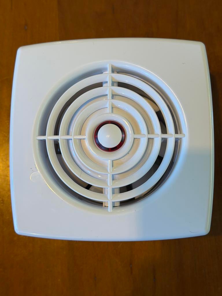Rotheigner badkamer ventilator 100mm, Doe-het-zelf en Verbouw, Ventilatie en Afzuiging, Ophalen of Verzenden, Zo goed als nieuw