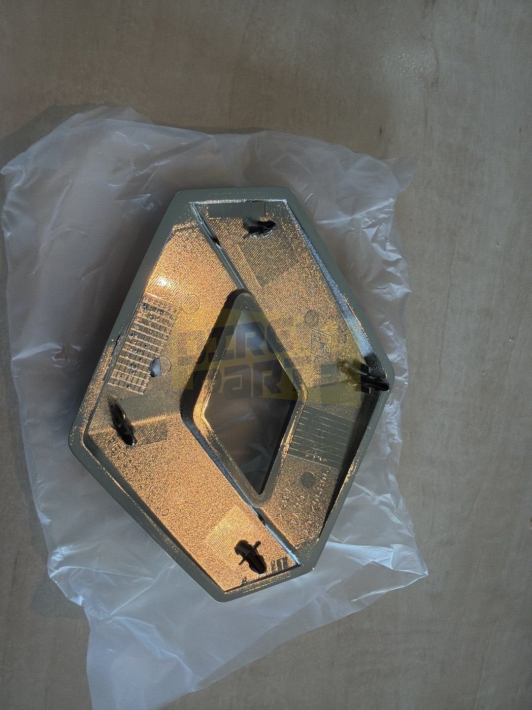 Renault Express (4/21-) laadportier embleem merk Origineel!, Auto-onderdelen, -, Renault, -, Nieuw