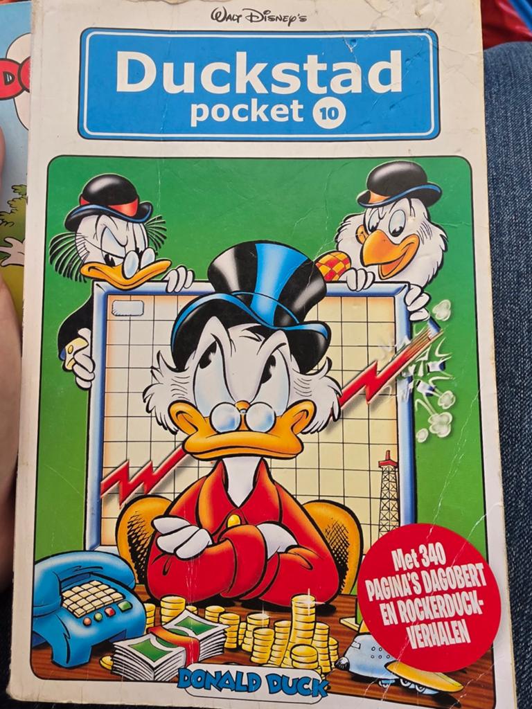 Walt Disney's Duckstad pocket 10 - Dagobert & Rockerduck, Eén stripboek, Ophalen of Verzenden, Gelezen, Walt Disney Company