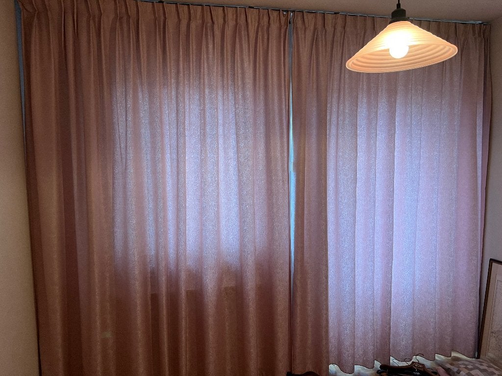 Mooie gordijnen 3m breed x 2.30m oud roze, Huis en Inrichting, Ophalen of Verzenden, Roze, Verduisterend