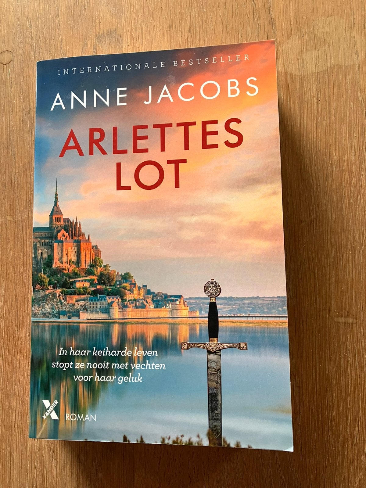 Te koop: arlettes lot van Anne jacobs, Ophalen of Verzenden, Zo goed als nieuw