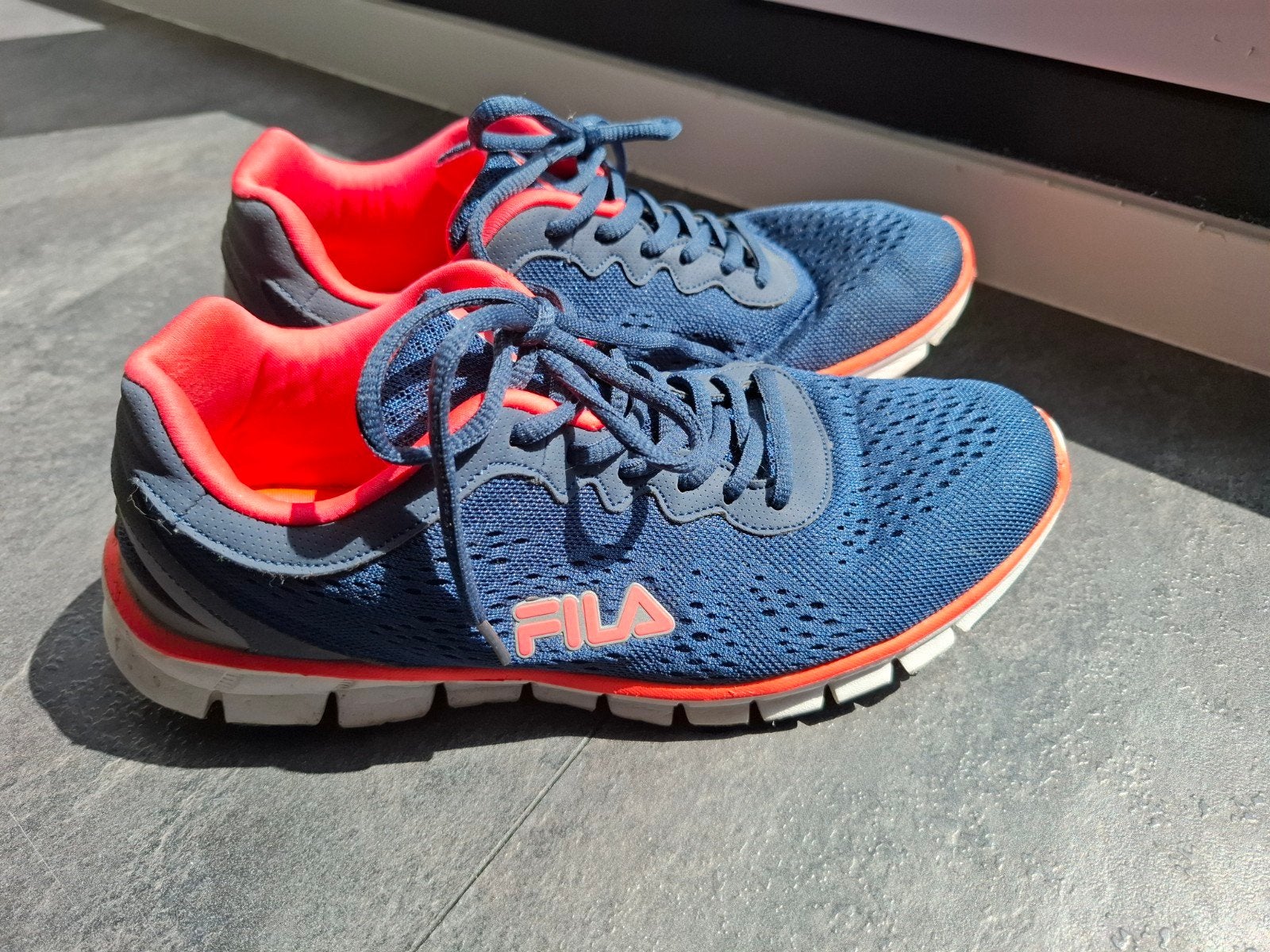 Fila sportschoen maat 41, Blauw, Ophalen of Verzenden, Sneakers of Gympen, Fila