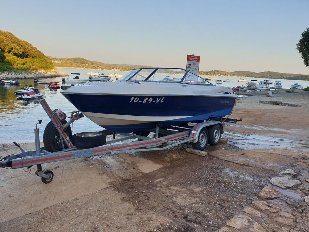 Monterey Speedboot 200 pk, Ophalen, Polyester, Benzine, 50 pk of meer