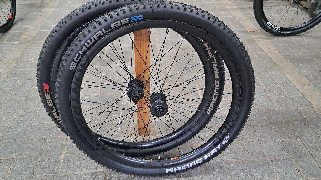 Bontrager Kovee Elite 30 MTB wielen, Fietsen en Brommers, Zo goed als nieuw, Ophalen, Wiel, Carbon