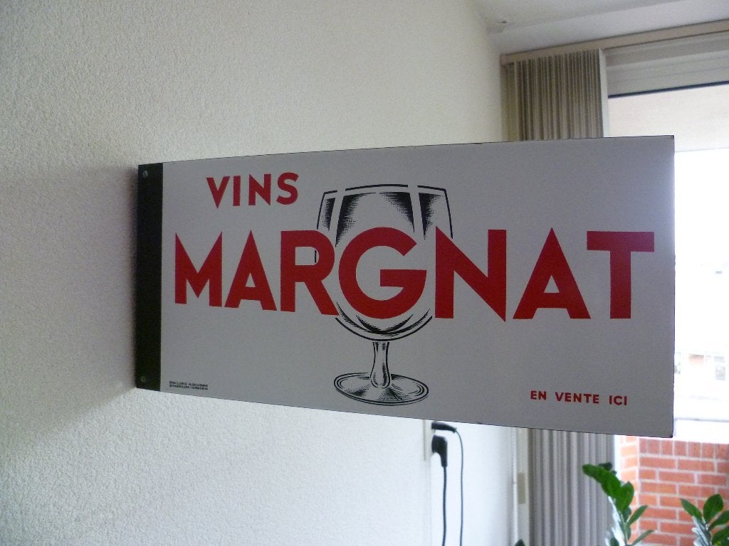 EMAILLE DUBBELZIJDIG RECLAME BORD"VINS DE MARGNAT"JAREN 50, Ophalen of Verzenden, Zo goed als nieuw, Reclamebord