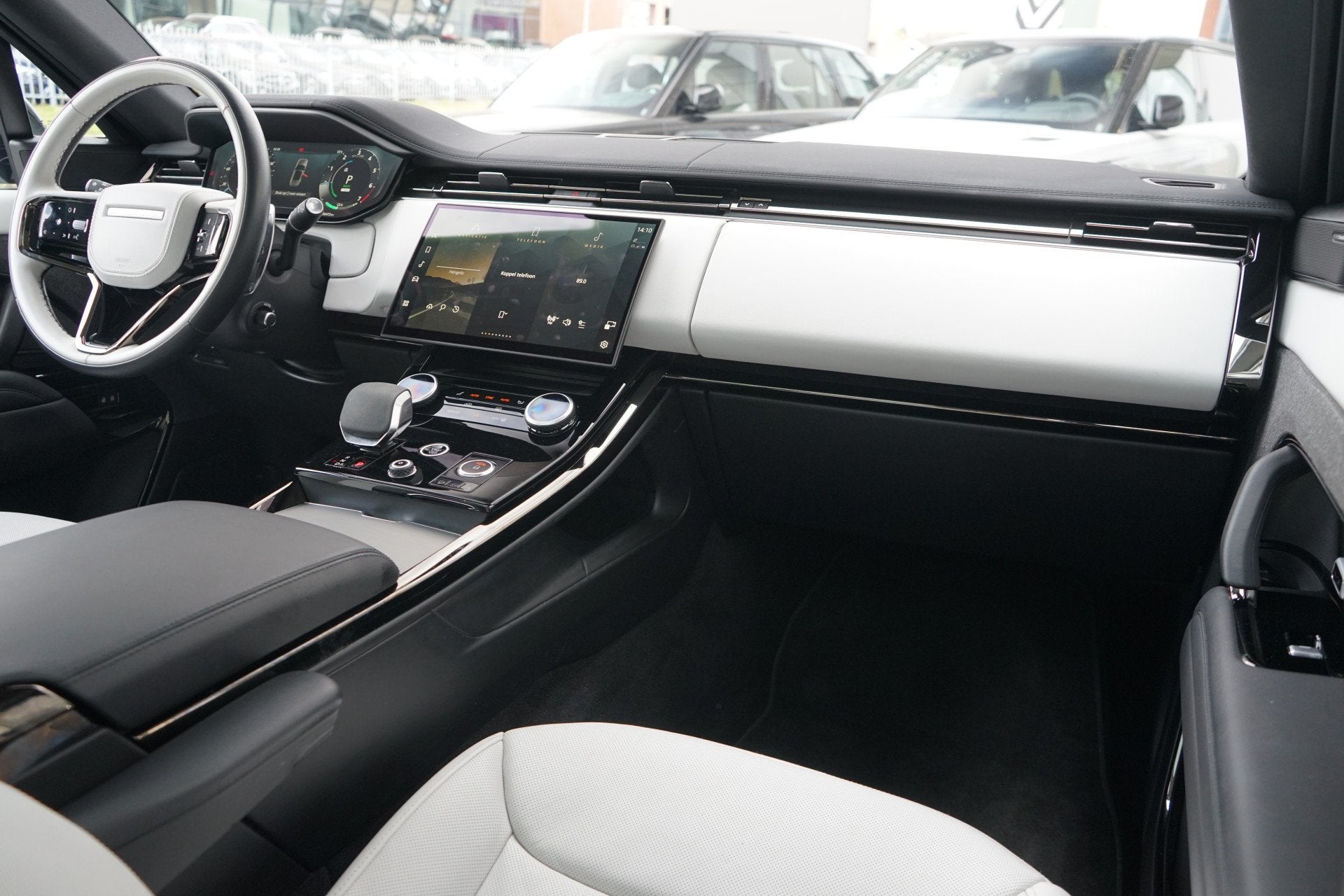 Land Rover Range Rover Sport 3.0 P440e Dynamic SE | Schuif/K, Automaat, 12 maanden, Gebruikt, Euro 6