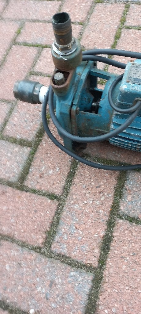 pomp met zuig slang, Tuin en Terras, Waterpompen, Ophalen, Gebruikt, Elektrisch, Bronpomp