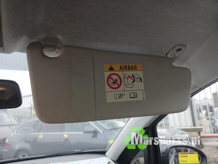 Zonneklep van een Opel Corsa, Gebruikt, -, -, Opel