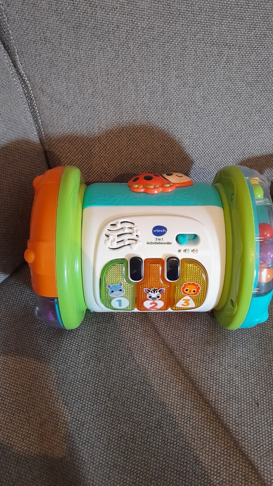 Vtech speelgoed: Kiekeboe Camera, 3-in-1 Activiteitenroller, Ophalen, Zo goed als nieuw, 6 maanden tot 2 jaar