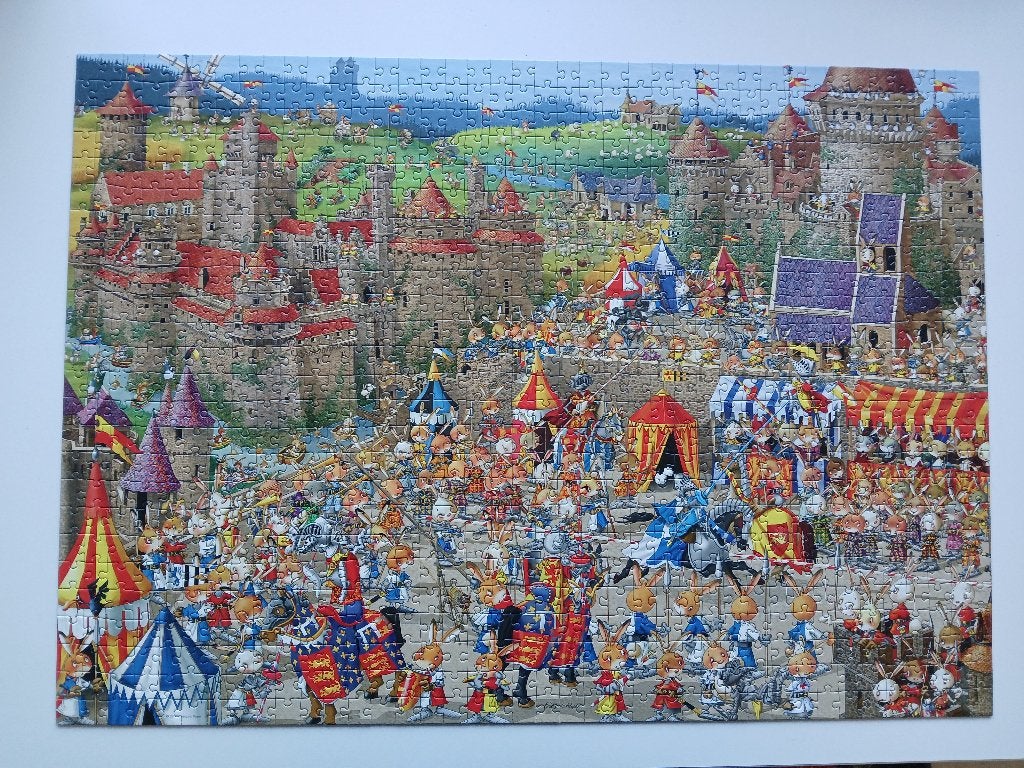 Heye puzzel "Bunny Battles", Hobby en Vrije tijd, Ophalen of Verzenden, 500 t/m 1500 stukjes, Zo goed als nieuw