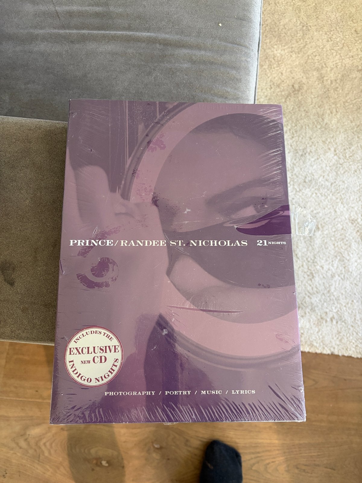 Prince/Randee St. Nicholas - 21 Nights (Boek + CD), Pop, Ophalen of Verzenden, Inclusief boekje, Nieuw in verpakking