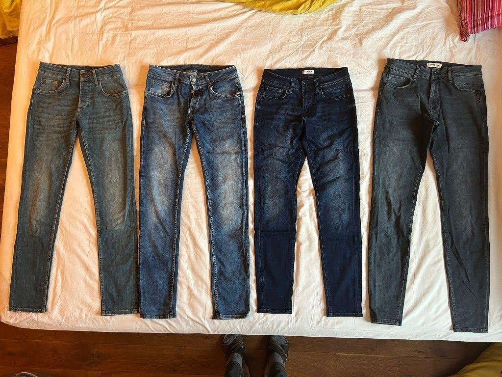 4 jongens/heren spijkerbroeken, Blauw, Overige jeansmaten, Ophalen of Verzenden, Gedragen