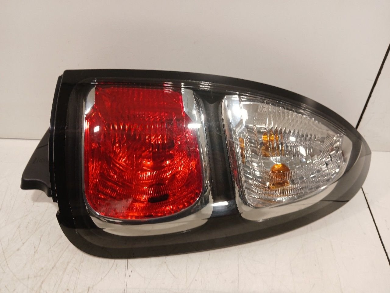 Achterlicht carrosserie rechts Citroën C3, Onderdelen@venauto.nl, Van der Ven Autorecycling B.V., Gebruikt, Ettenseweg 76, 4706 PB Roosendaal, The Netherlands