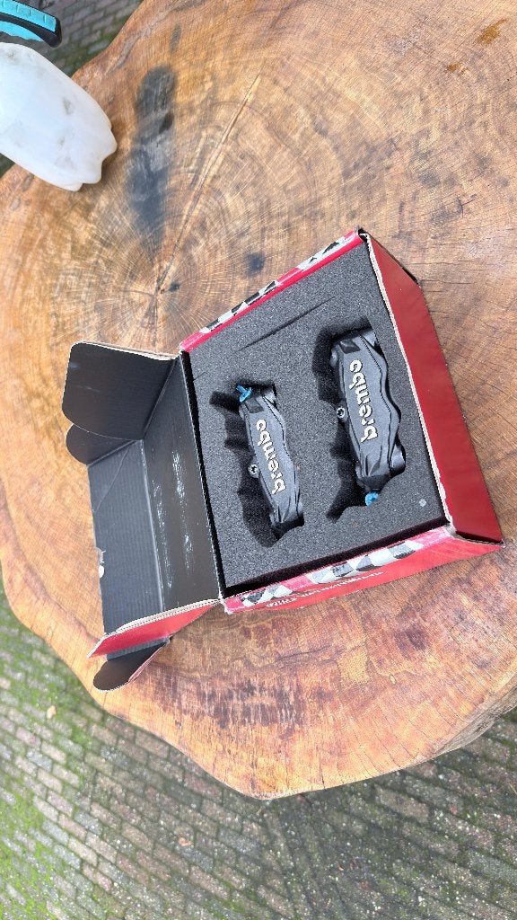 Brembo M4.32 Monobloc radiale remklauwen., Ophalen, Gebruikt