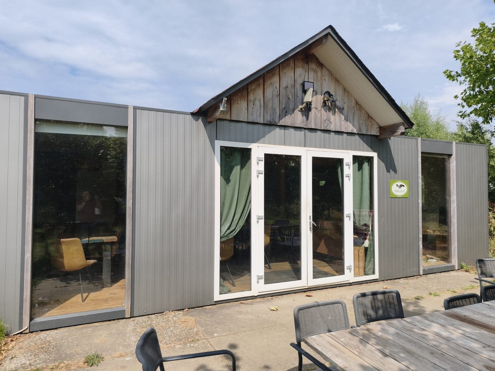 Te koop, Huizen en Kamers