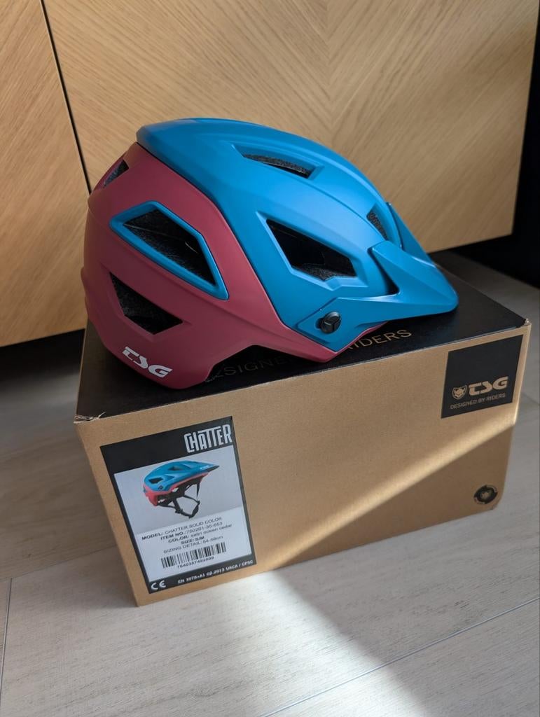 TSG Chatter Fietshelm - Nieuw in doos, Fietsen en Brommers, S, Nieuw, TSG, Ophalen of Verzenden