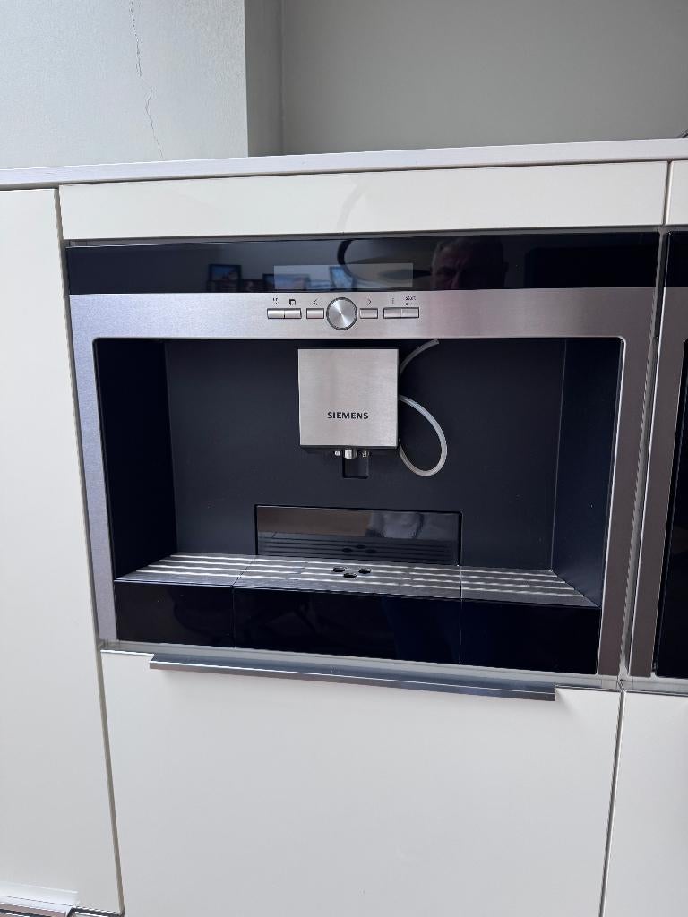 SIEMENS TK76k572 inbouw koffieautomaat compleet, Ophalen, Gebruikt, Koffiemachine, 2 tot 4 kopjes