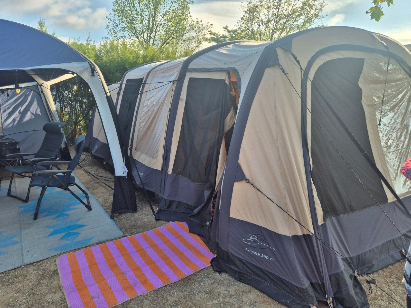 Bardani AirSpace 340 TC  / Opblaasbare tent, Caravans en Kamperen, Ophalen, Gebruikt, Tot en met 4