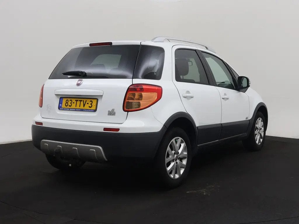 Fiat Sedici 1.6-16V Experience 4x4 | Clima | LMV | Trekhaak, Auto's, Euro 5, Gebruikt, Zwart, 4 cilinders