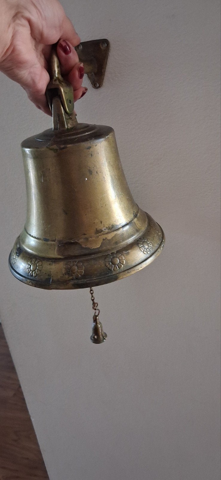 Mooie Oude Messing Bel met Wandbevestiging, Ophalen of Verzenden