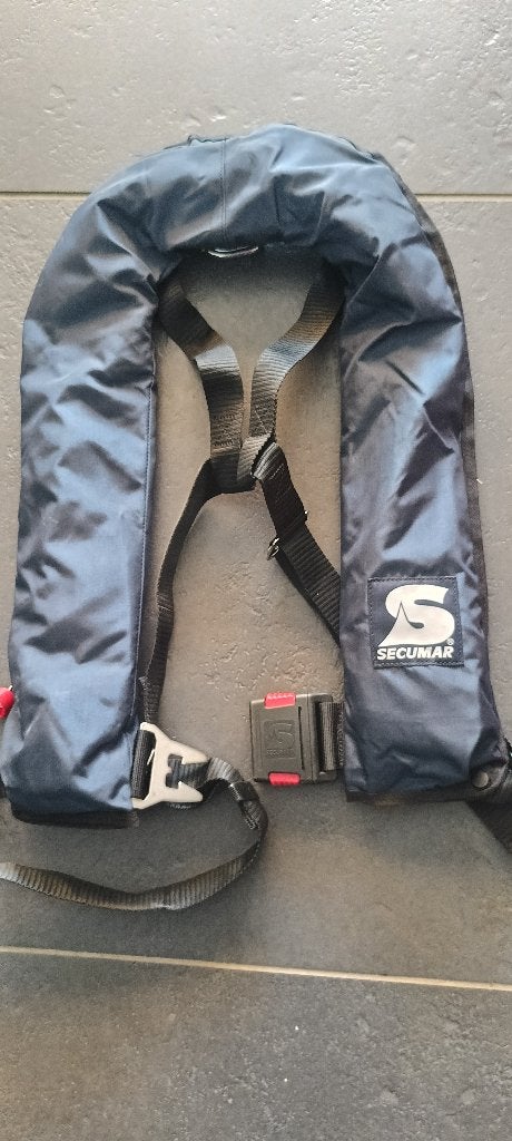 reddingsvest secumar water boot watersport zeilboot, Watersport en Boten, Watersportkleding, Ophalen of Verzenden, Dame of Heer