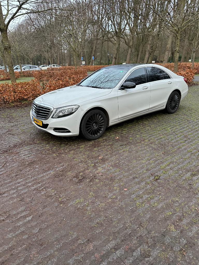 Mercedes-Benz S-Klasse 400 h 333pk 7-G Tronic Plus 2014, Auto's, Mercedes-Benz, Automaat, Achterwielaandrijving, Zwart, Leder
