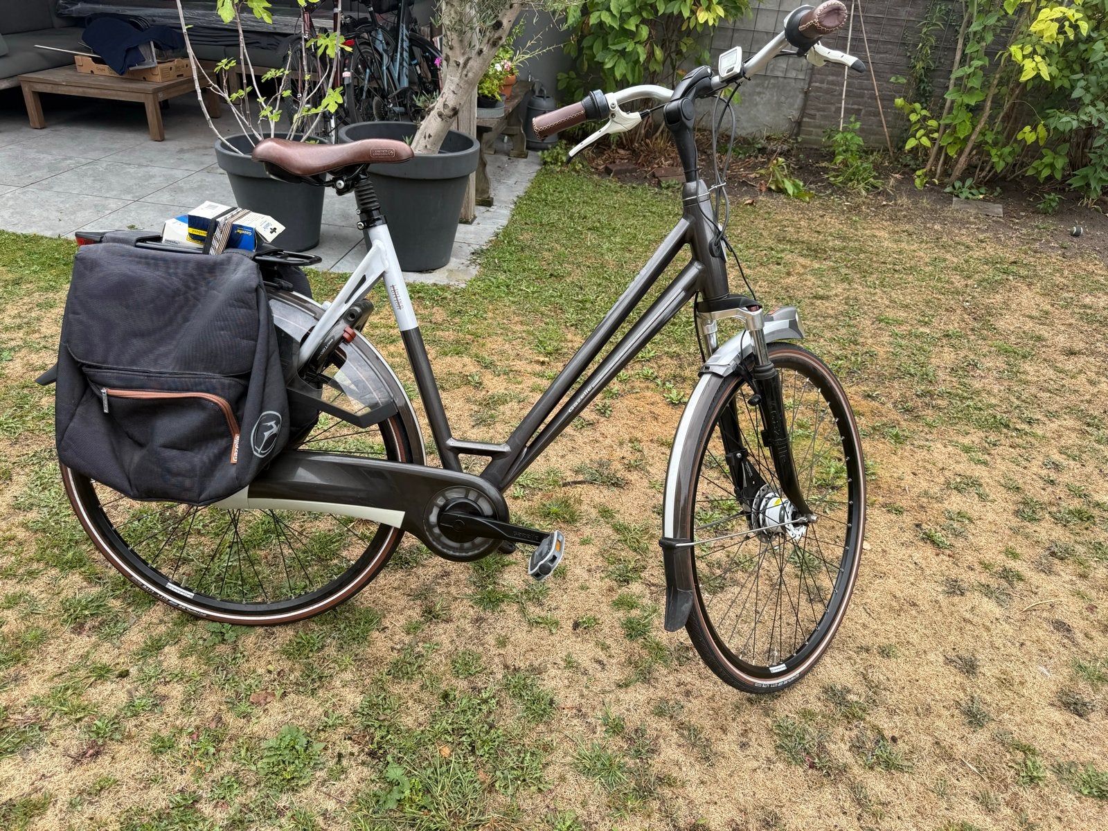Gazelle Eclipse Damesfiets - Weinig km, 8 versnellingen, Fietsen en Brommers, Fietsen | Dames | Damesfietsen, Ophalen, Velgrem