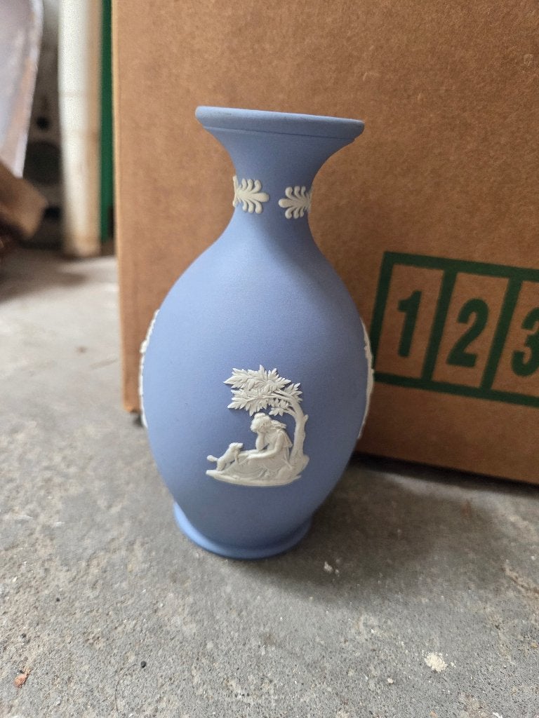Wedgwood vaasje, Antiek en Kunst, Ophalen of Verzenden