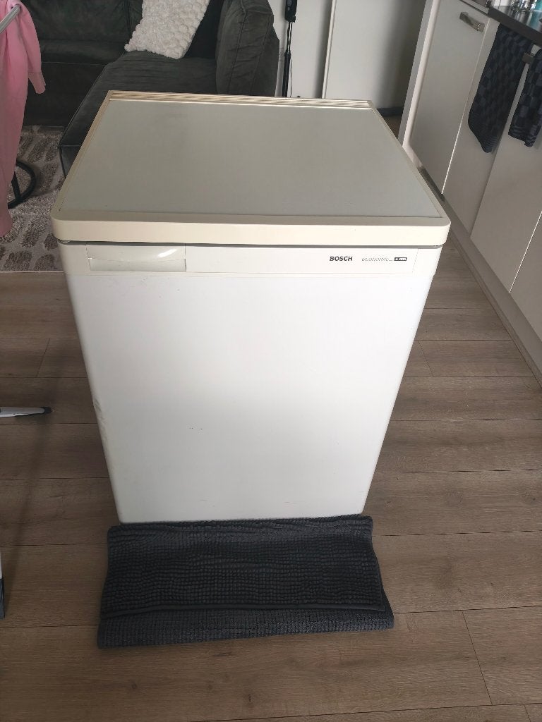 Diepvries Bosch, Witgoed en Apparatuur, Vriezers en Diepvrieskisten, Gebruikt, Minder dan 60 cm, 160 cm of meer, Vrijstaand