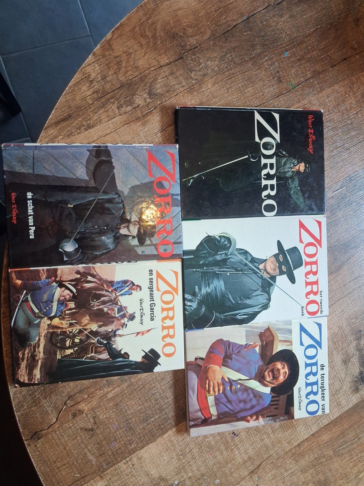 Zorro Boekenreeks - Walt Disney - Compleet Set (5 delen), Ophalen of Verzenden, Gelezen, Walt Disney