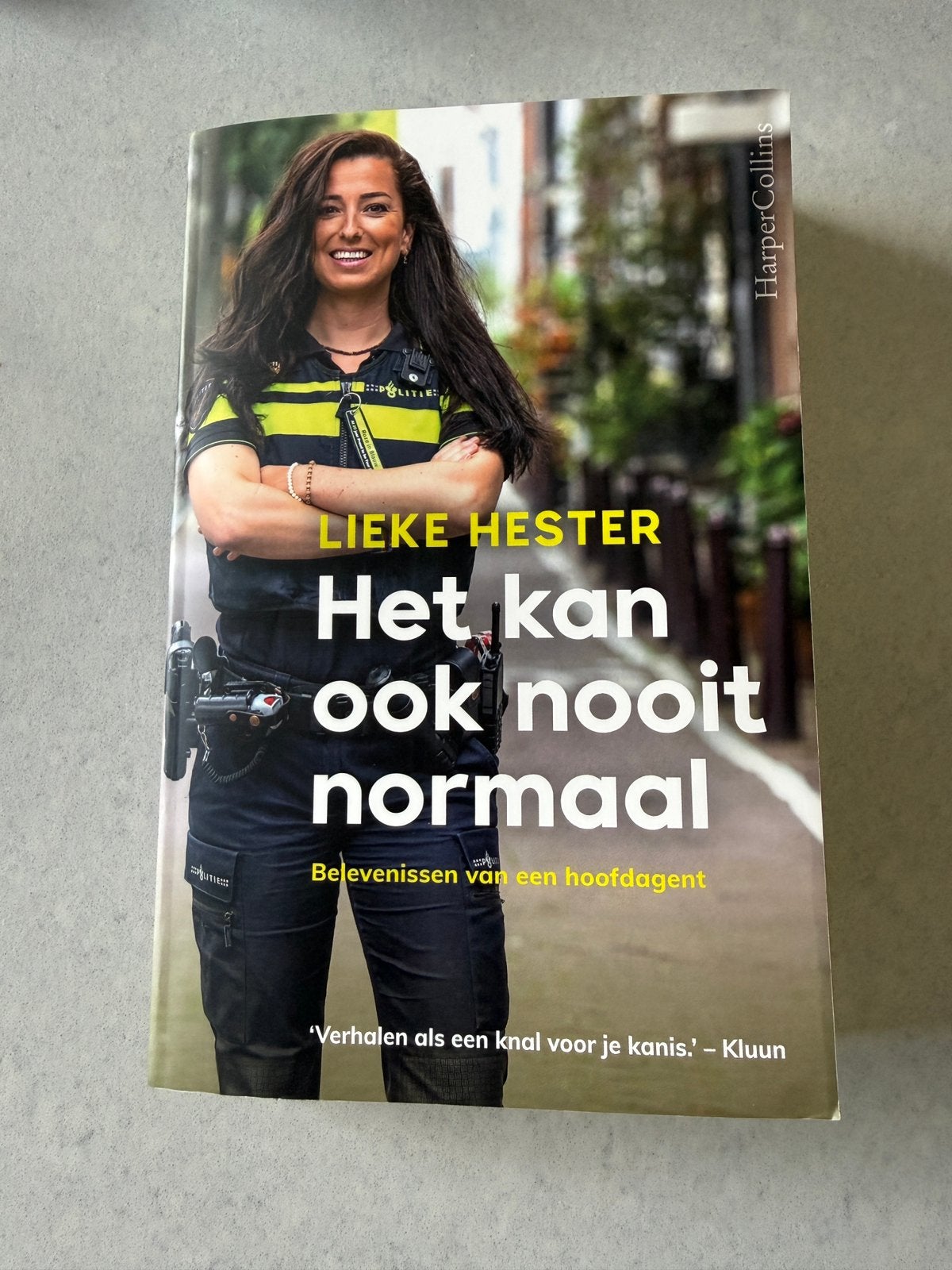 Lieke Hester - Het kan ook nooit normaal, Boeken, Ophalen of Verzenden, Zo goed als nieuw, Lieke Hester