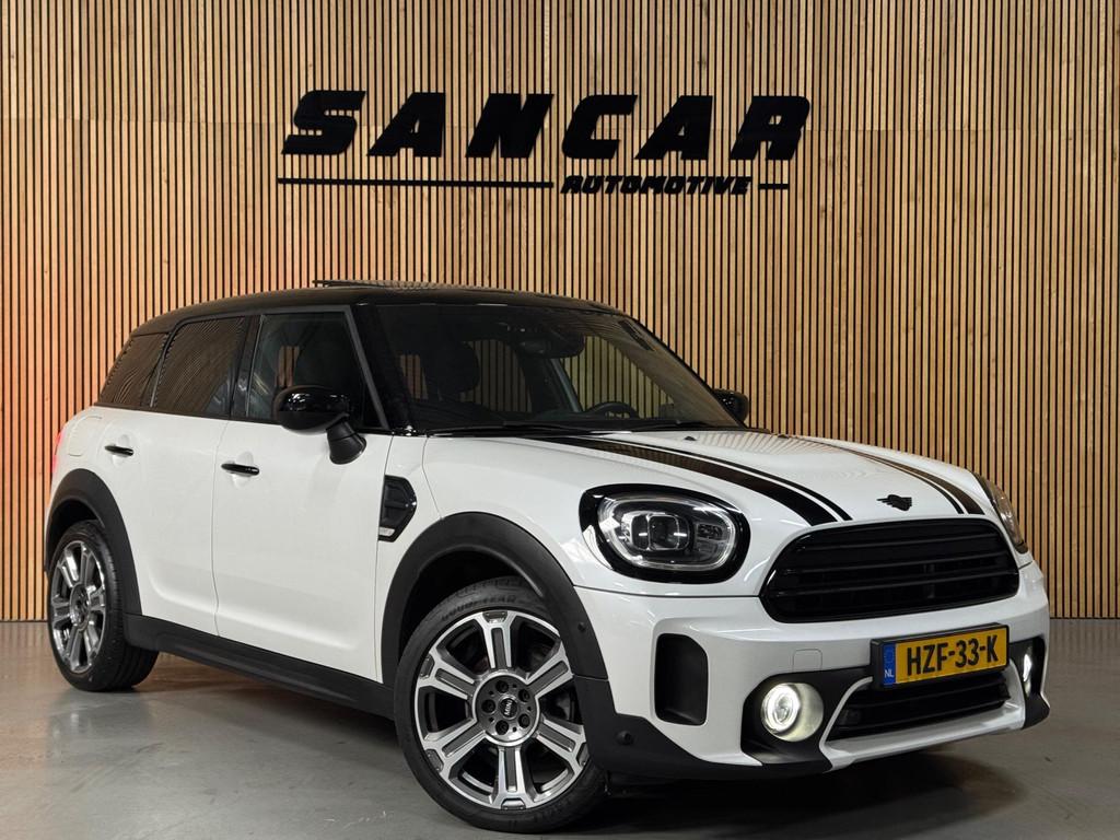 Mini Mini Countryman 1.5 Cooper MINI Yours PANO|LEER|HUD|DAB, Gebruikt, Zwart, Countryman, Wit