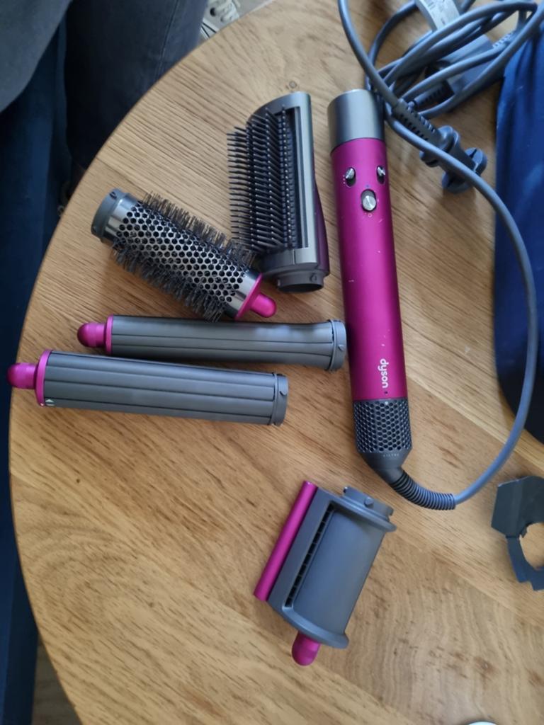 Dyson airwrap complete set., Ophalen of Verzenden, Föhn of Haardroger