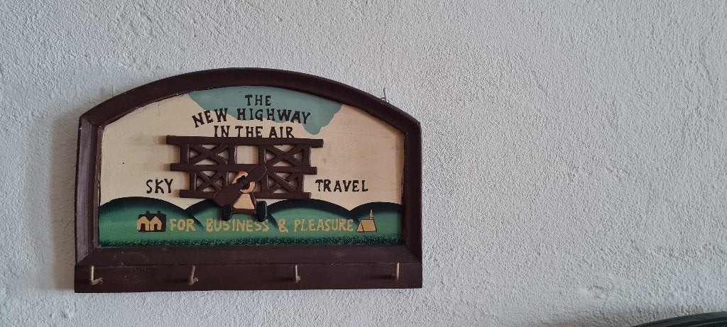 mancave bord van hout, Ophalen, Gebruikt