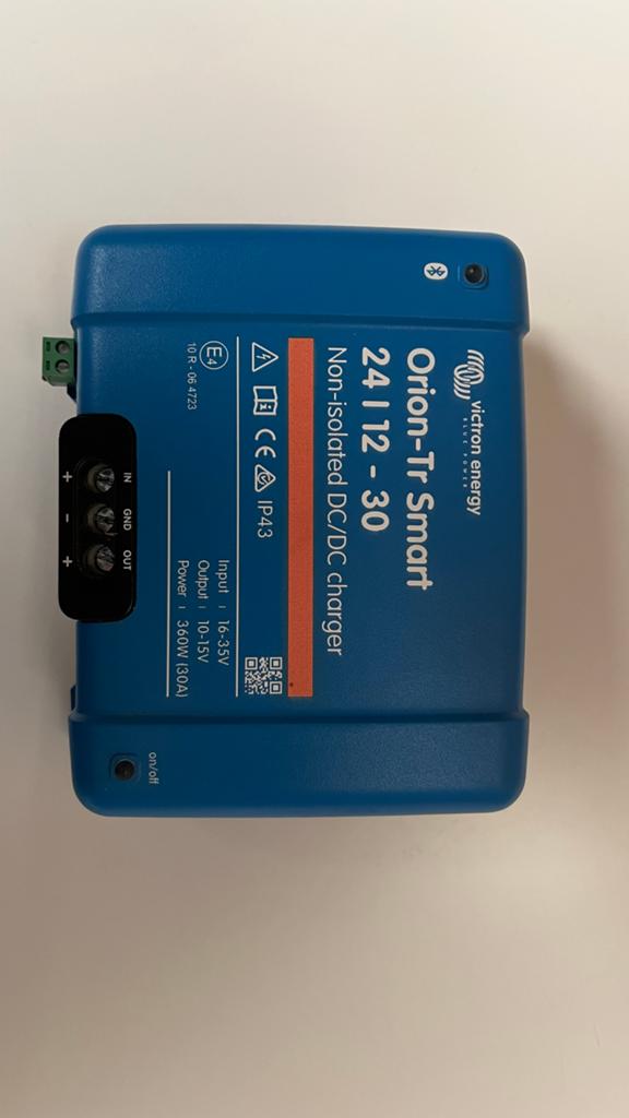 Victron Energy Orion-Tr Smart 24/12-30 DC/DC lader, Ophalen of Verzenden, Zo goed als nieuw, Overige typen