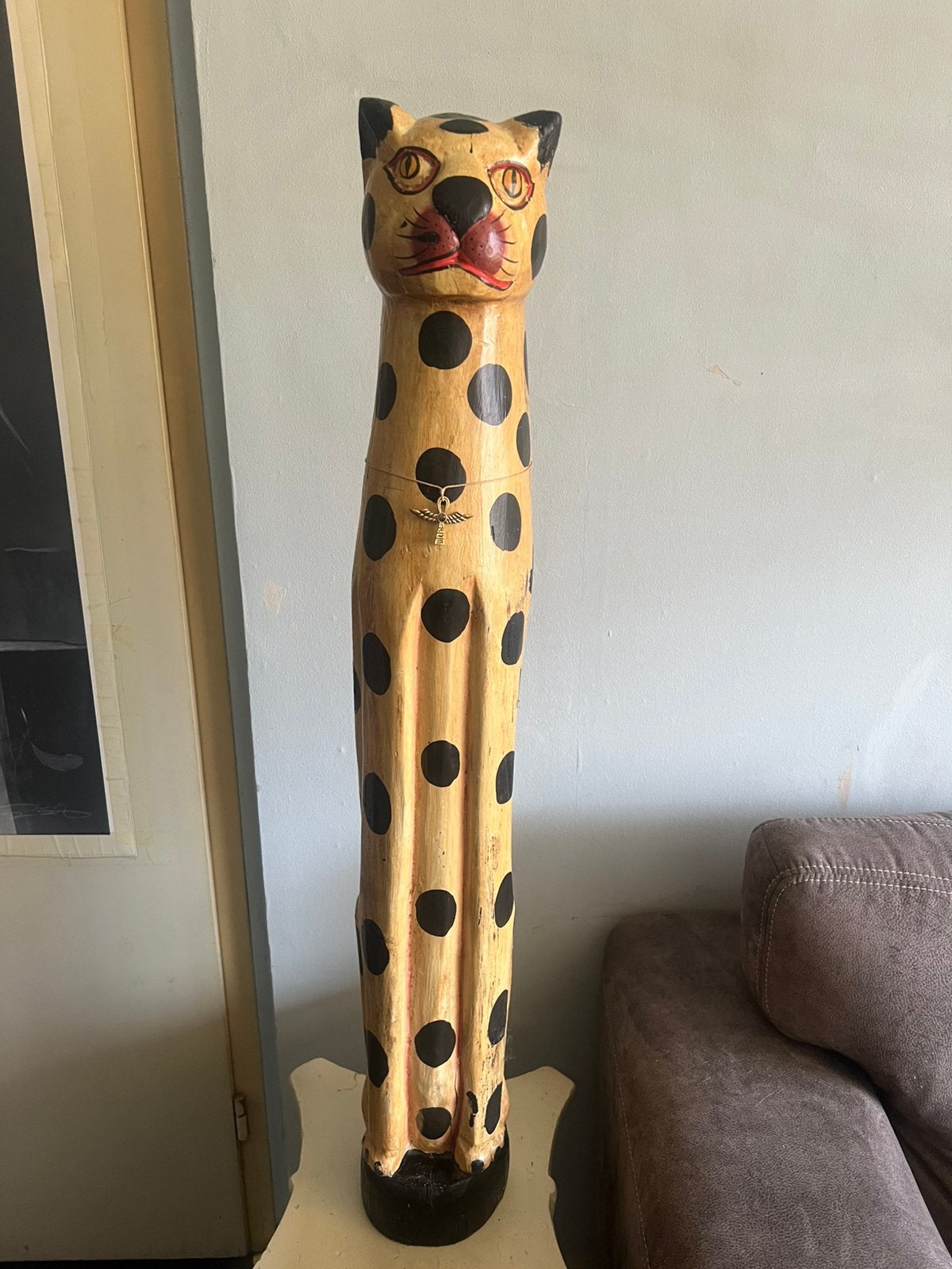 Vintage Massief Houten Indonesisch Kattenbeeld., Ophalen, Houtsnijwerk, Handgemaakt, Hout
