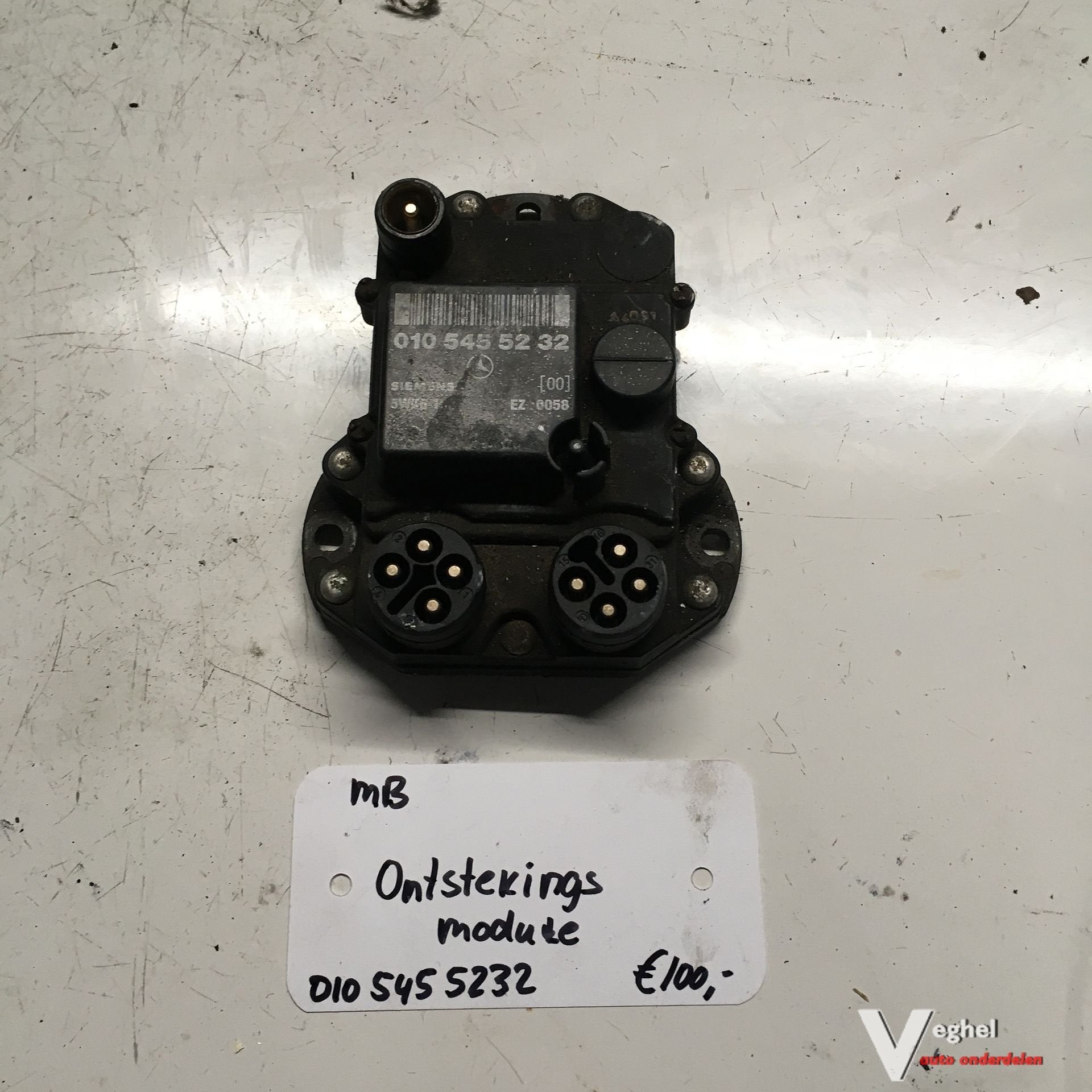 Mercedes W201    Ontsteking module 010 545 5232