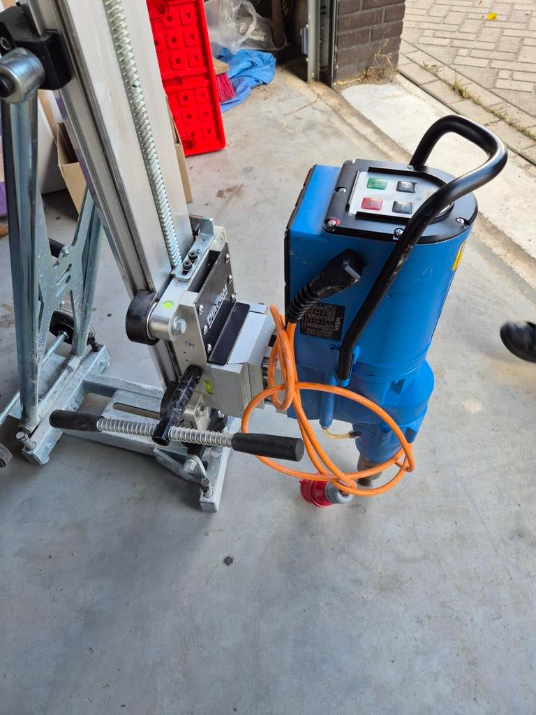 Weka SR75 Boormachine met Statief - Krachtig en Compleet, Ophalen, Gebruikt, 600 watt of meer, Boormachine