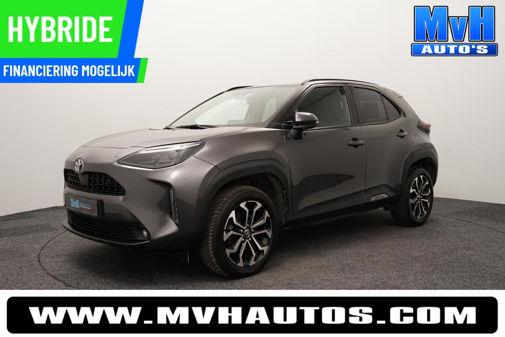 Toyota Yaris Cross 1.5 Hybrid Business Plus|STOELVERW|CAMERA, Stof, Gebruikt, 750 kg, 116 pk