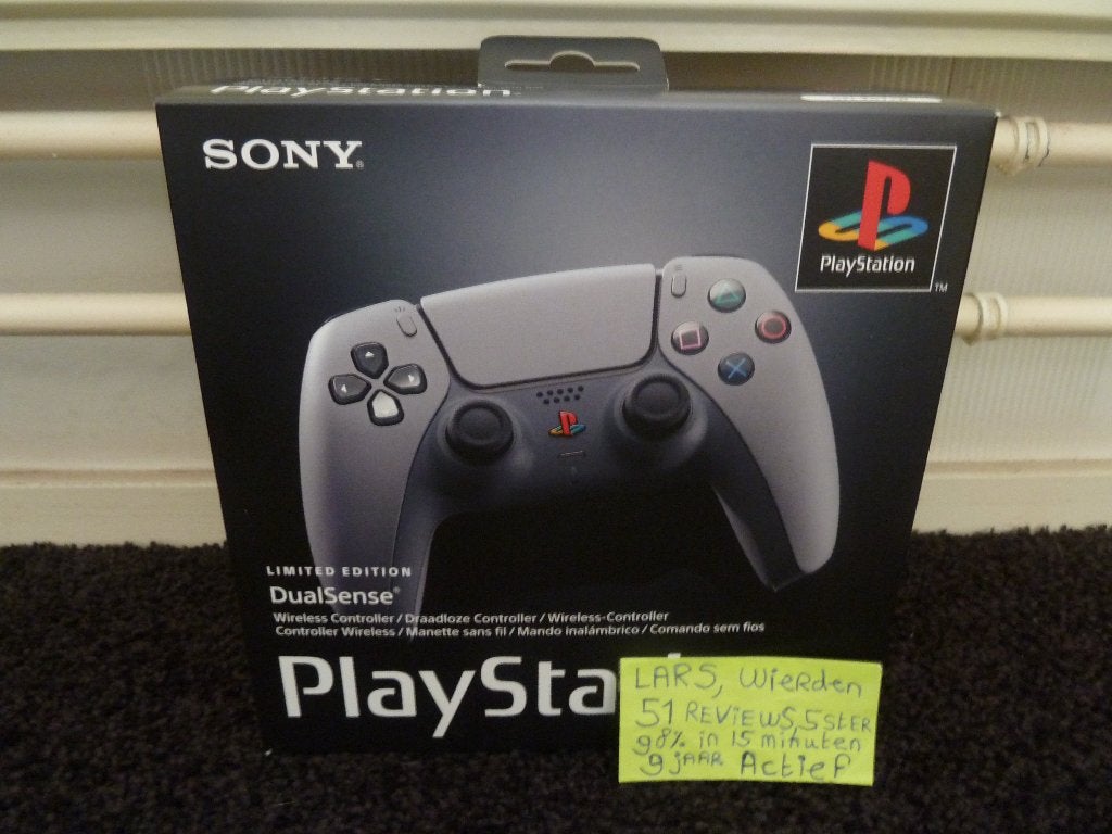 Sony Playstation 30th Anniversary Edition DualSense Geseald, PlayStation 5, Nieuw, Ophalen of Verzenden, Controller