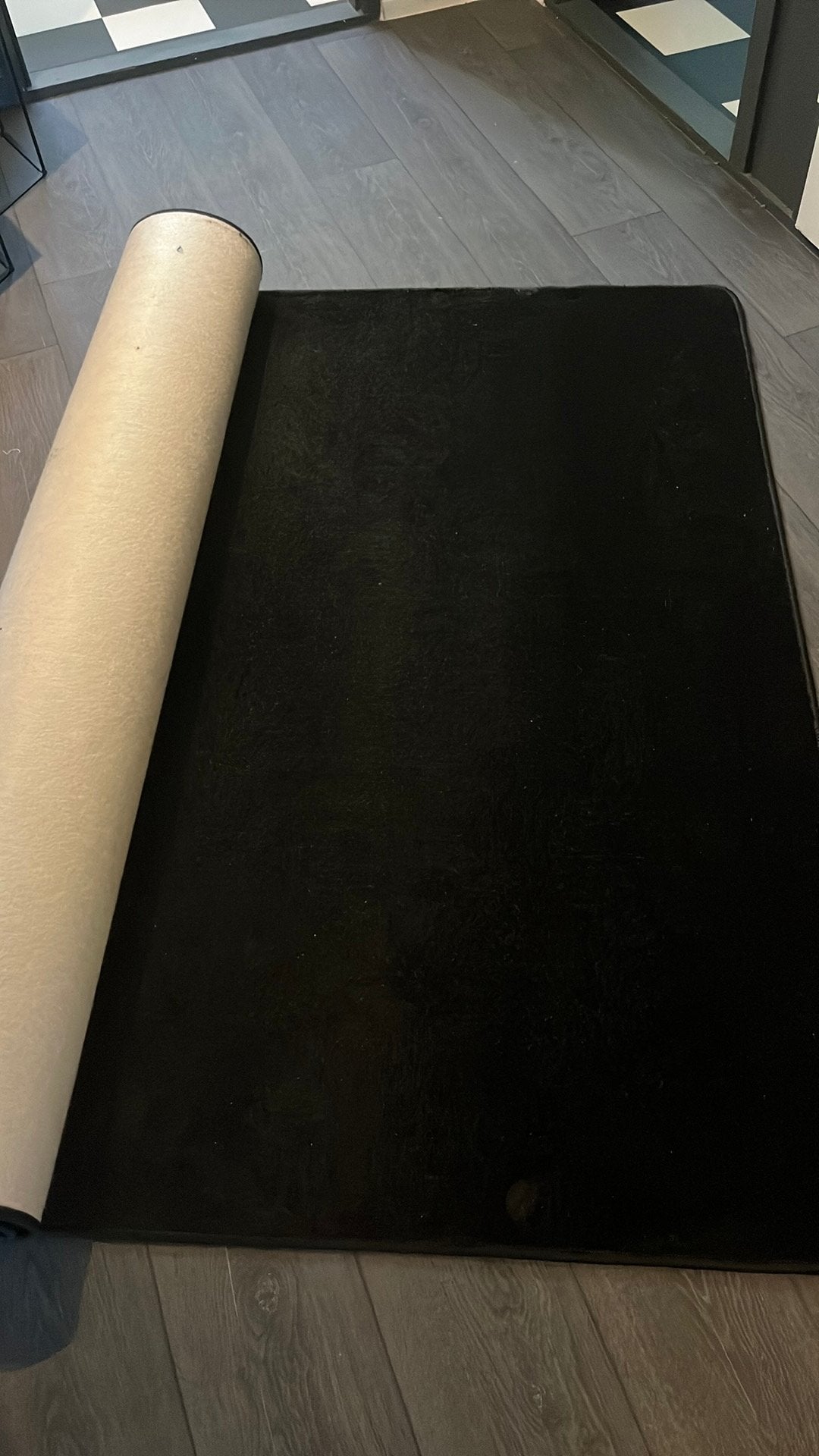 Karpet zwart vaste prijs 15,00, Huis en Inrichting, Stoffering | Tapijten en Kleden, Zwart, 150 tot 200 cm, 200 cm of meer, Ophalen of Verzenden