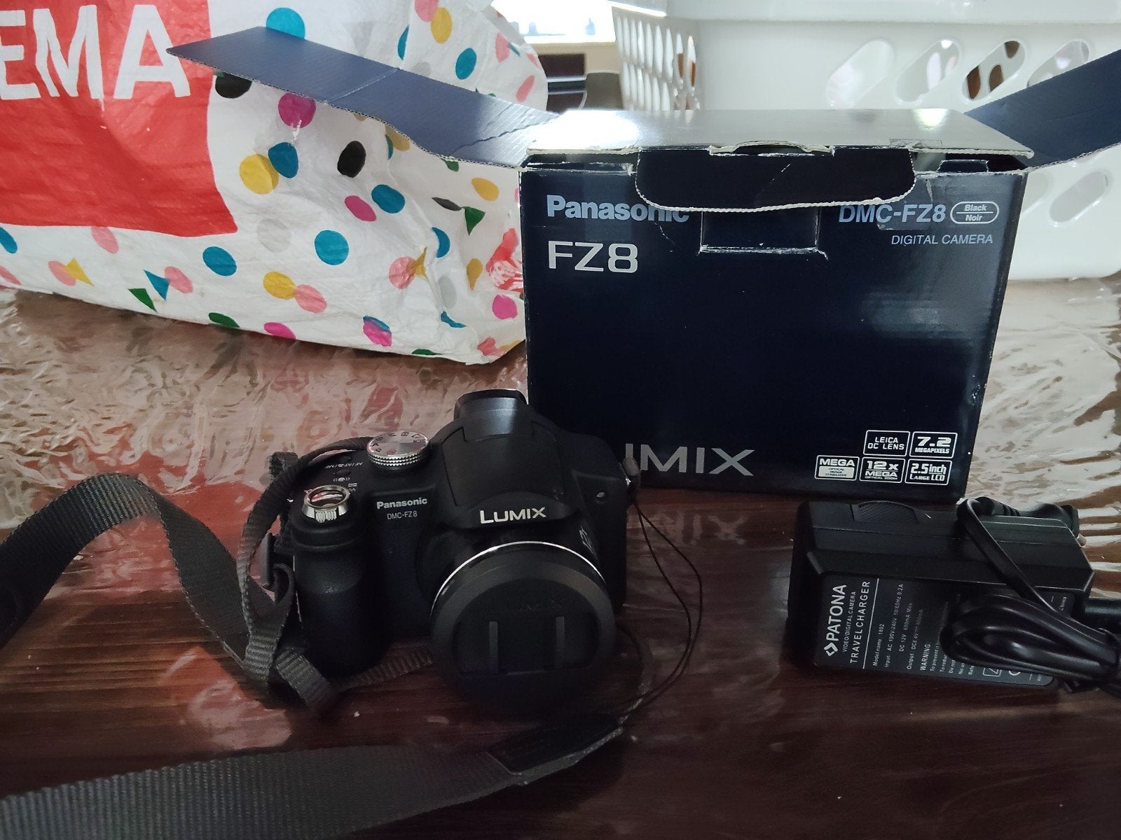 Panasonic Lumix DMC-FZ8 digitale camera met boekjes, Ingebouwde flitser, Gebruikt, Panasonic, Accu