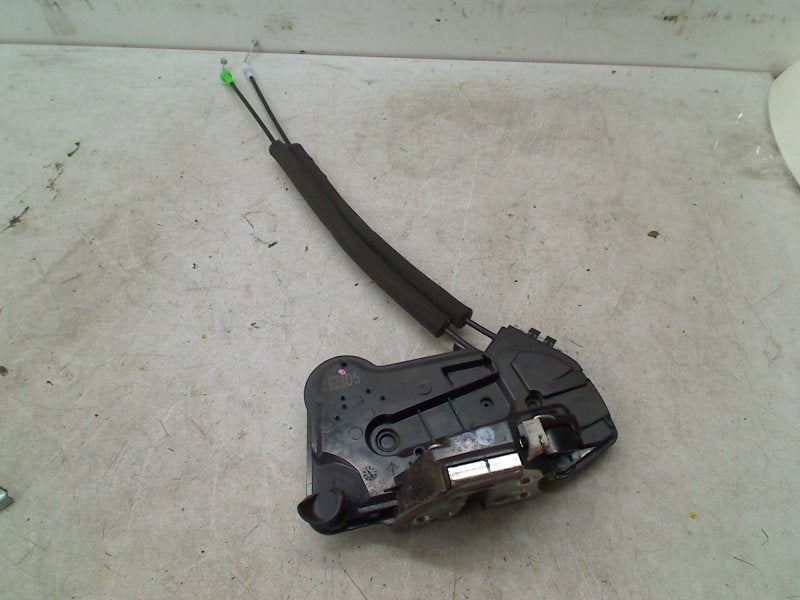 Portierslot Rechts Voor Toyota C-HR (X1,X5) 2018 6903002511, Gebruikt, Kundenbetreuung@toyota.de, Toyota-Allee 2, Köln 50858, , Duitsland