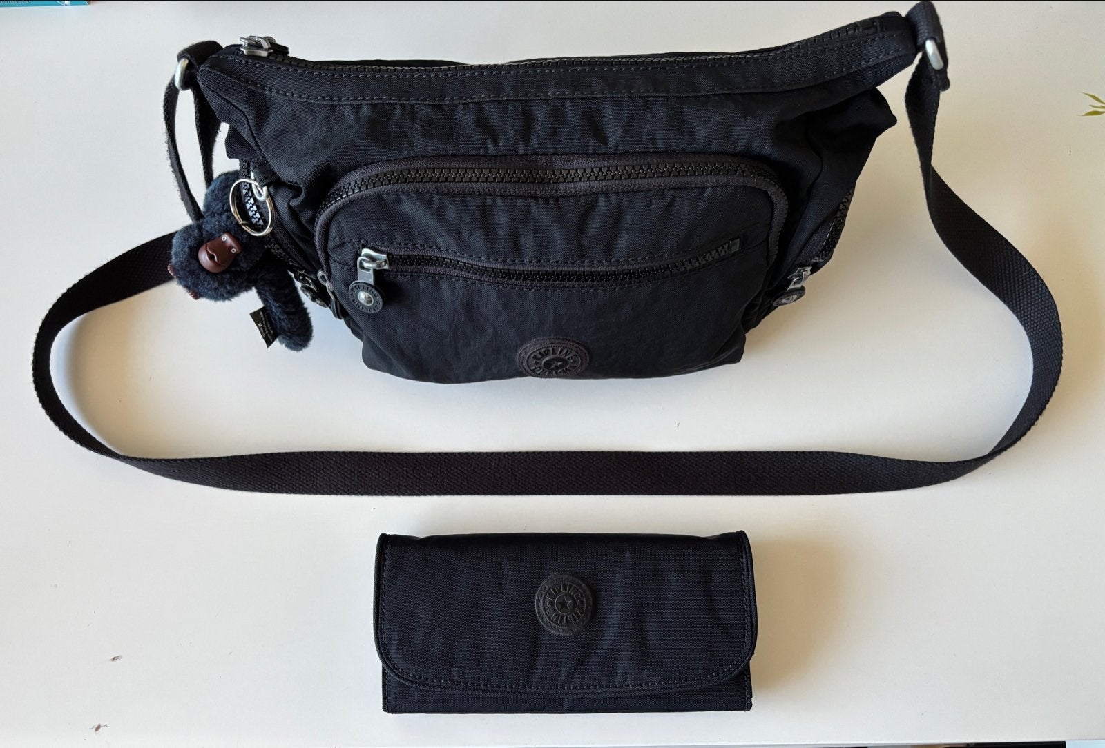 Kipling Crossbodytas (Gabbie S) en Portemonnee - Zwart/Black, Ophalen of Verzenden, Zo goed als nieuw, Zwart, Overige typen