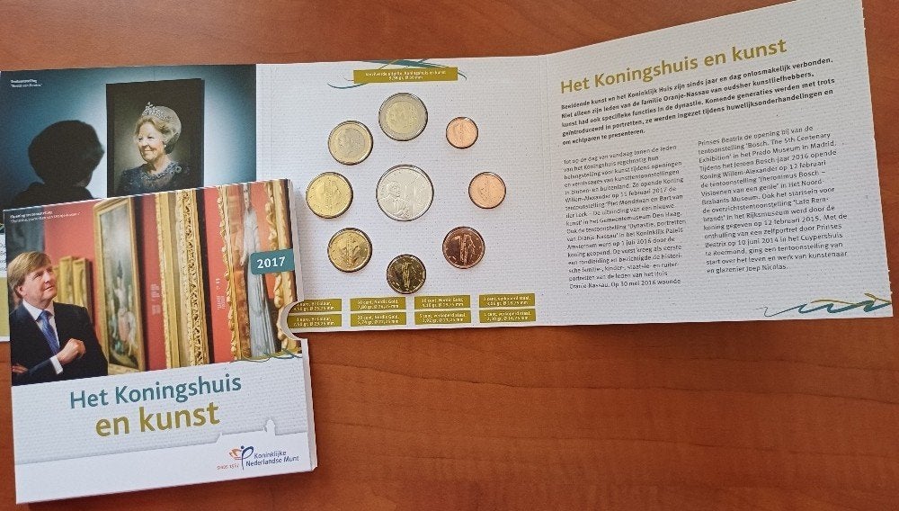 themaset 2017 Het Koningshuis en kunst, Ophalen of Verzenden, Koningin Beatrix, Euro's, Setje