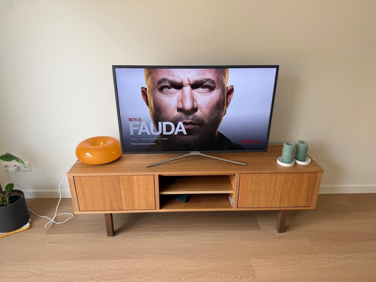IKEA Stockholm TV-meubel in eikenhout, Huis en Inrichting, Ophalen, Eikenhout, Zo goed als nieuw, Minder dan 100 cm
