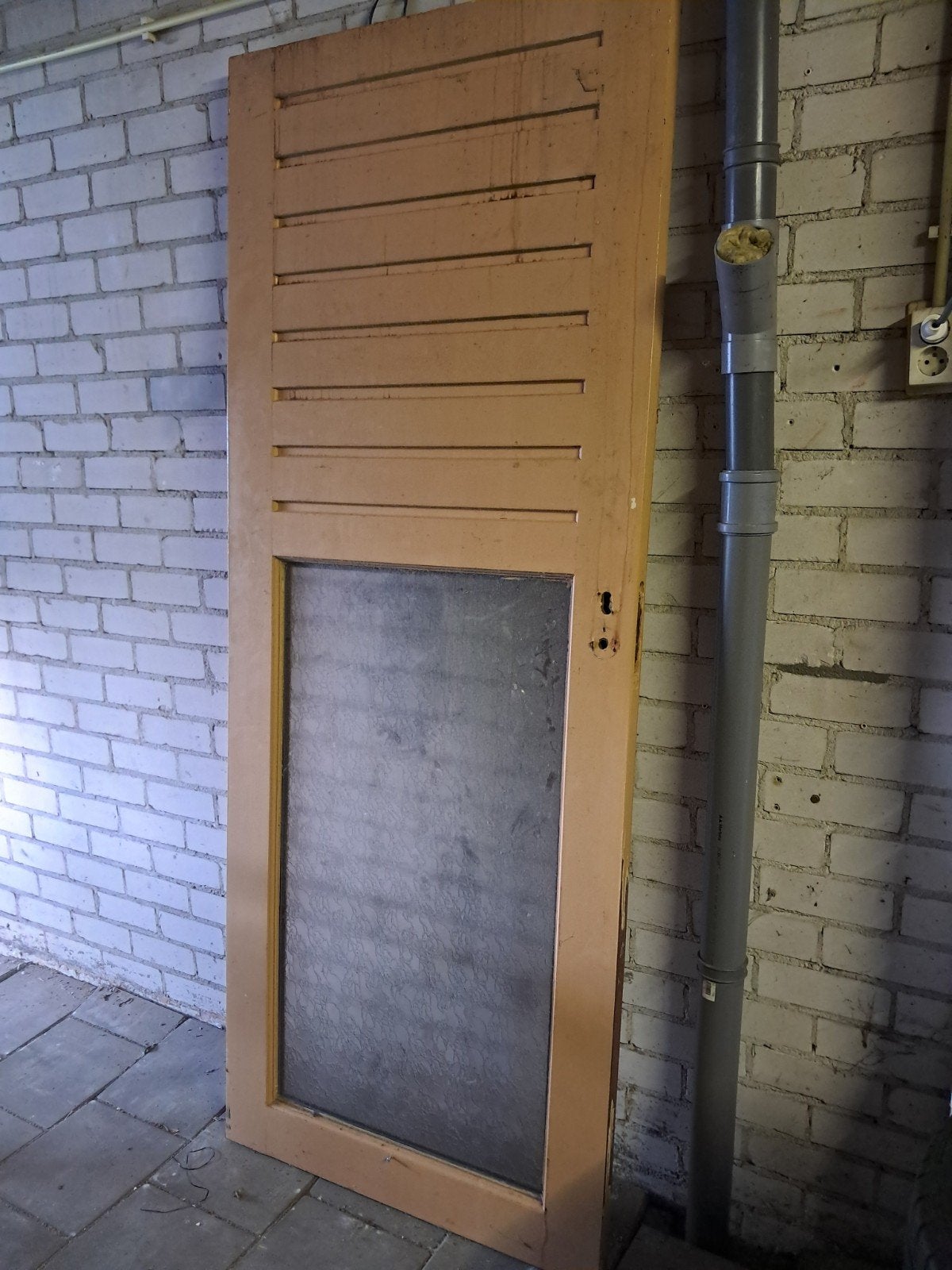 Buitendeur van merbau. Maten zijn 111,5 cm x 83 cm, Gebruikt, Schuur, Minder dan 200 cm, Zonder ramen