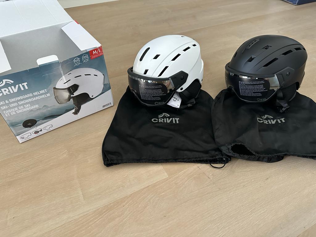 Crivit Ski- en Snowboardhelmen (Wit & Zwart) M/L, Overige typen, Zo goed als nieuw, Skiën, Minder dan 100 cm